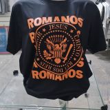camiseta-romanos-8-preta-estampa-laranja-feminina