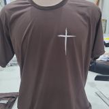 CAMISETA-INCONFORMADOS-MARROM-FRENTE